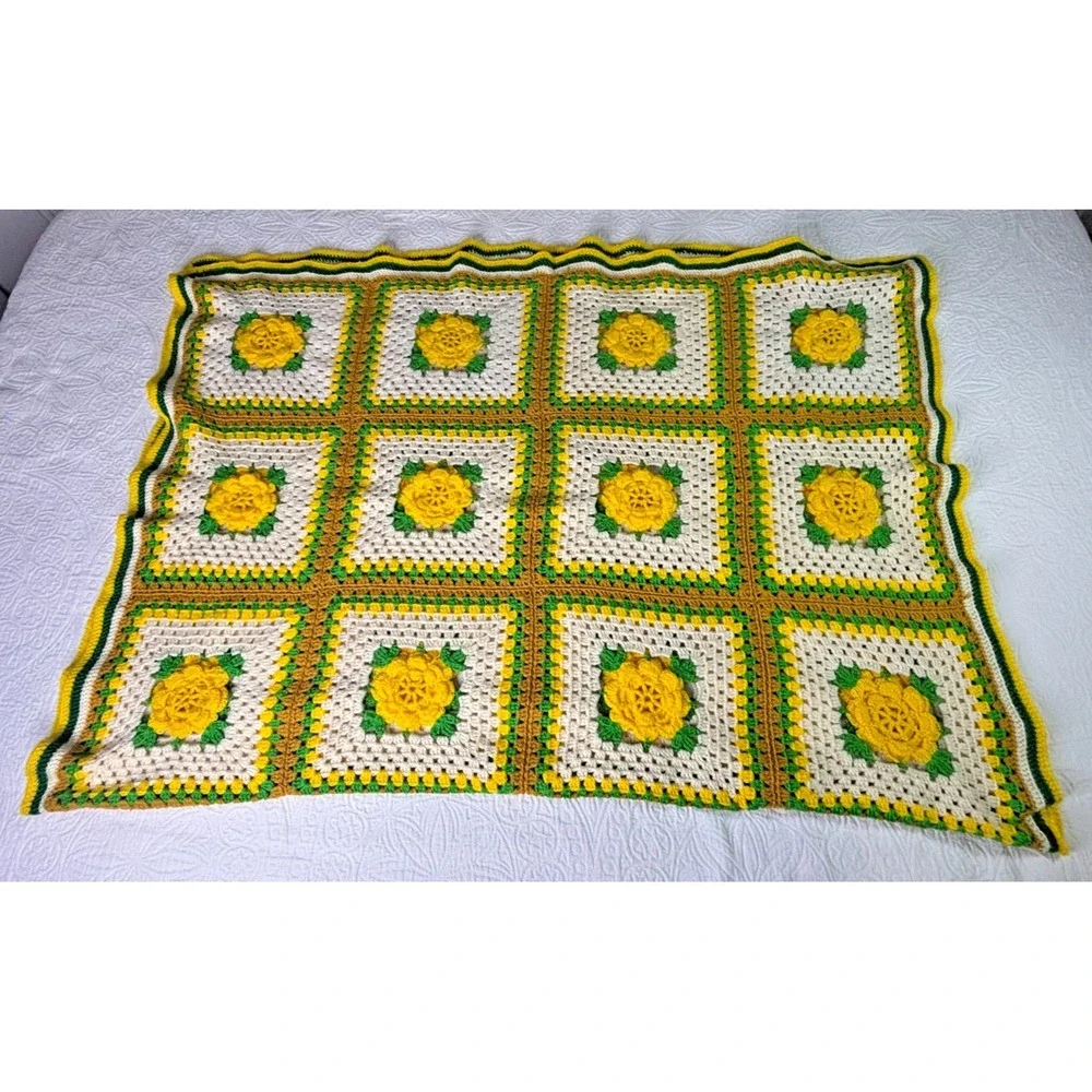 Vintage 70s Hand Crooked Granny Square Afghan Blanket 3D Yellow Flower Rose 48x7